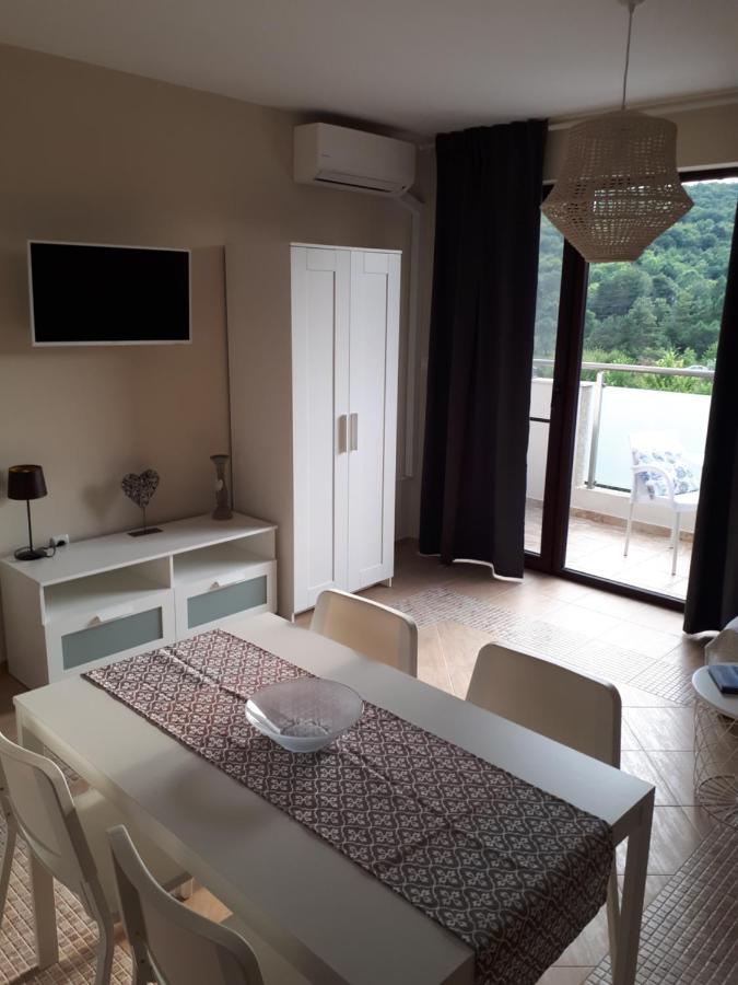 Apartamento Casa Angela Primorsko Exterior foto